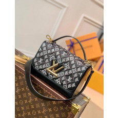 LOUIS VUITTON-M57442 루이비통 트위스트 MM