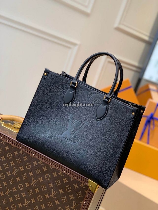 LOUIS VUITTON-M45595  루이비통 블랙 온더고 토트백 MM