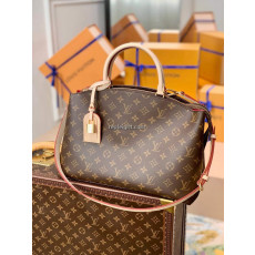 LOUIS VUITTON-M45898 루이비통 모노그램 그랑팔레 토트백