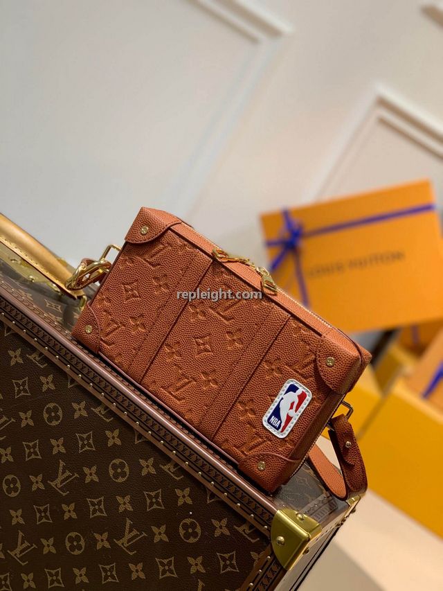 LOUIS VUITTON-M80549 루이비통 브라운 LVXNBA 소프트 웨어러블 월릿