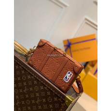 LOUIS VUITTON-M80549 루이비통 브라운 LVXNBA 소프트 웨어러블 월릿