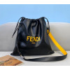 FENDI-7VA511 펜디 블랙 팩 미디엄 파우치 백