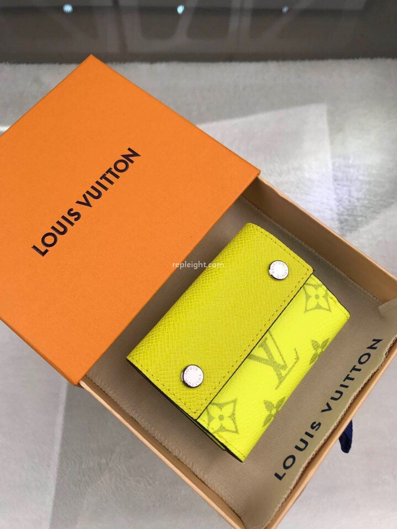 LOUIS VUITTON-M67629 루이비통 디스커버리 컴팩트 월릿