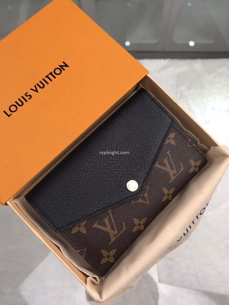 루이비통-LOUIS VUITTON-M60990 루이비통 모노그램 팔라 컴팩트 월릿 Noir