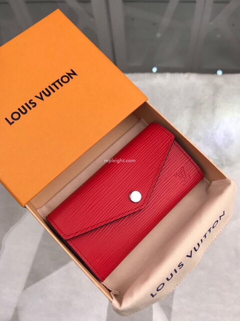 LOUIS VUITTON-M56247 루이비통 에삐 레더 코클리코 키 파우치