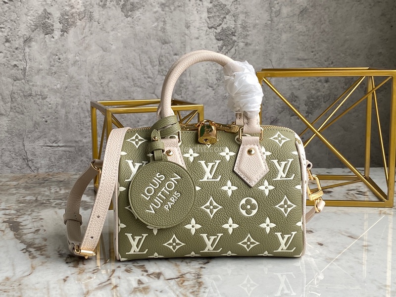 LOUIS VUITTON-M46118 루이비통 카키 모노그램 앙프렝뜨 스피디 반둘리에 20