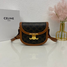 CELINE-110962BZ4.04LU TRIOMPHE 캔버스 TEEN BESACE TRIOMPHE