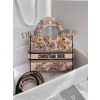 DIOR-LADY D-LITE 미디엄 백 M0565ORYZ_M973