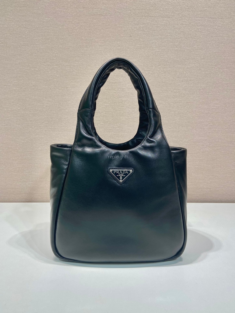 PRADA-1BG413_2DYI_F0002_V_OVO 패딩을 댄 미디엄 프라다 소프트 나파 가죽 백