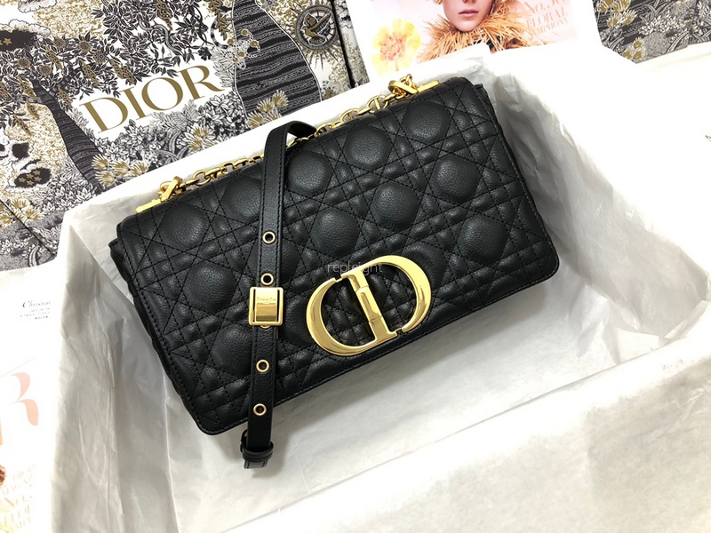 DIOR- M9242UWHC_M900 DIOR CARO 미디엄 백