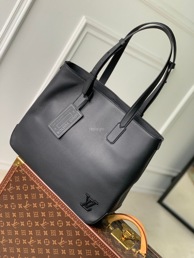 LOUIS VUITTON-M22481 패스트라인 토트