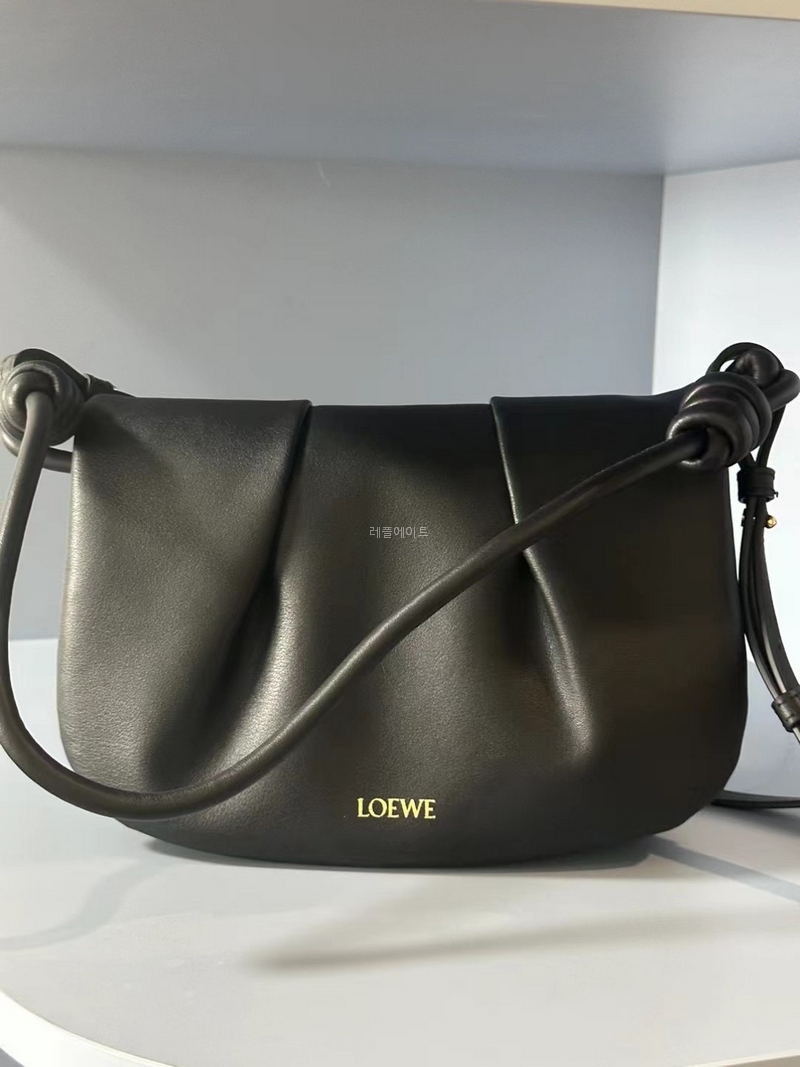 로에베 -LOEWE 0010894780 Paseo satchel in shiny nappa calfskin