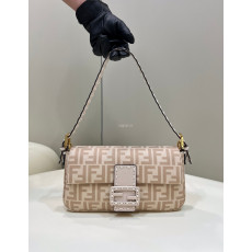 FENDI-펜디 8BR792AH9EF1FEM Baguette 1997 바게트