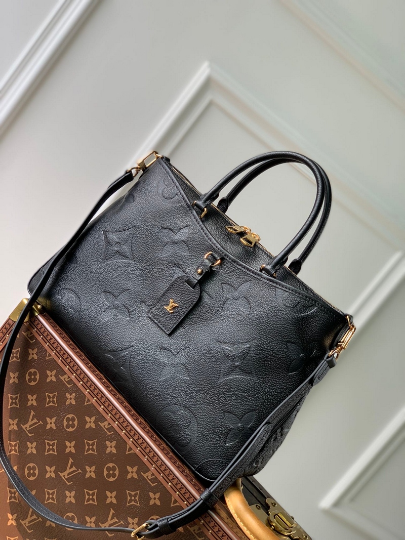 LOUIS VUITTON - 루이비통 M46487 트라이아논 MM