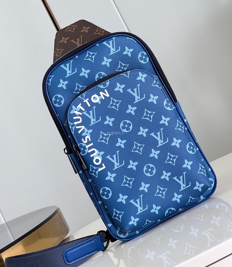 LOUIS VUITTON - 루이비통 M23782 에비뉴 슬링백 NM